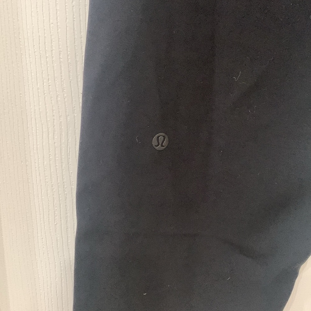 Lululemon pants - Picture 6 of 6